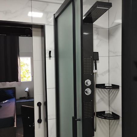 Vilapicina Rooms Barcelona Bagian luar foto