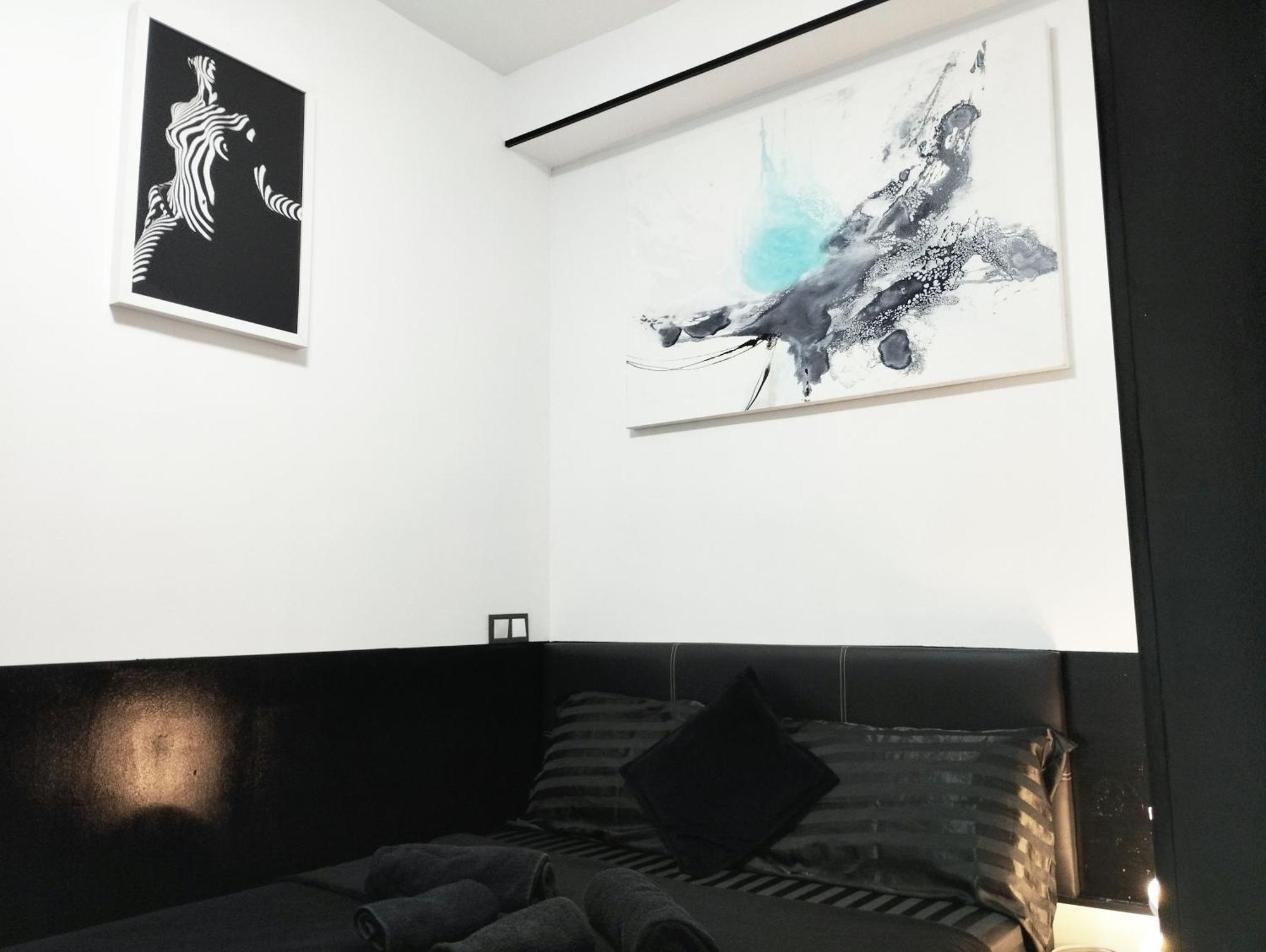 Vilapicina Rooms Barcelona Bagian luar foto