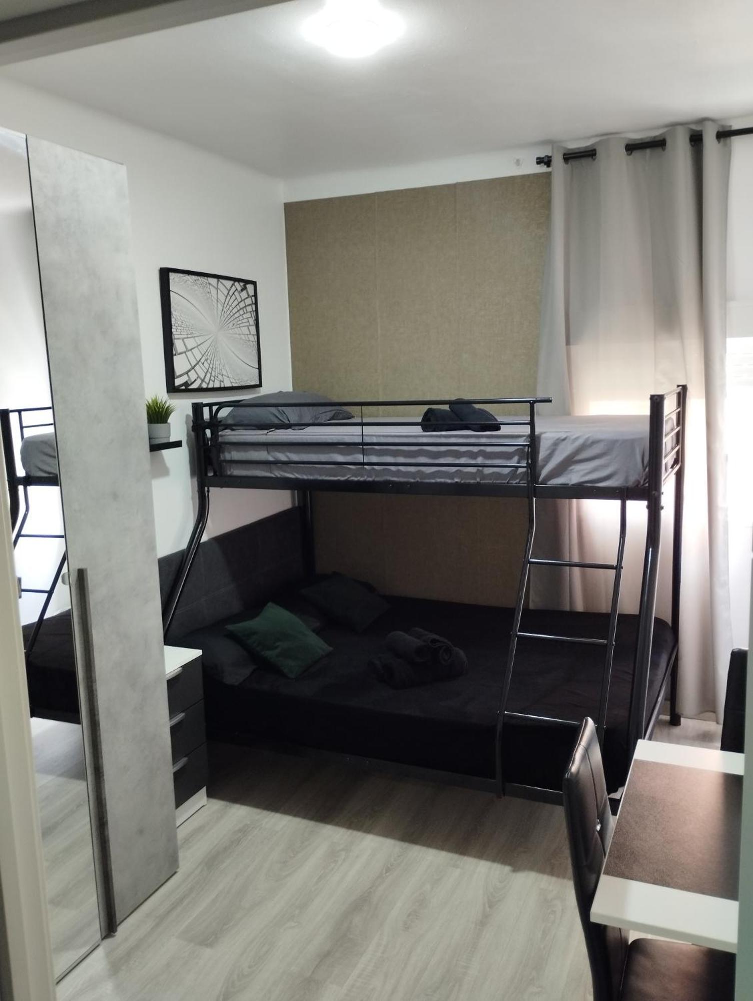 Vilapicina Rooms Barcelona Bagian luar foto