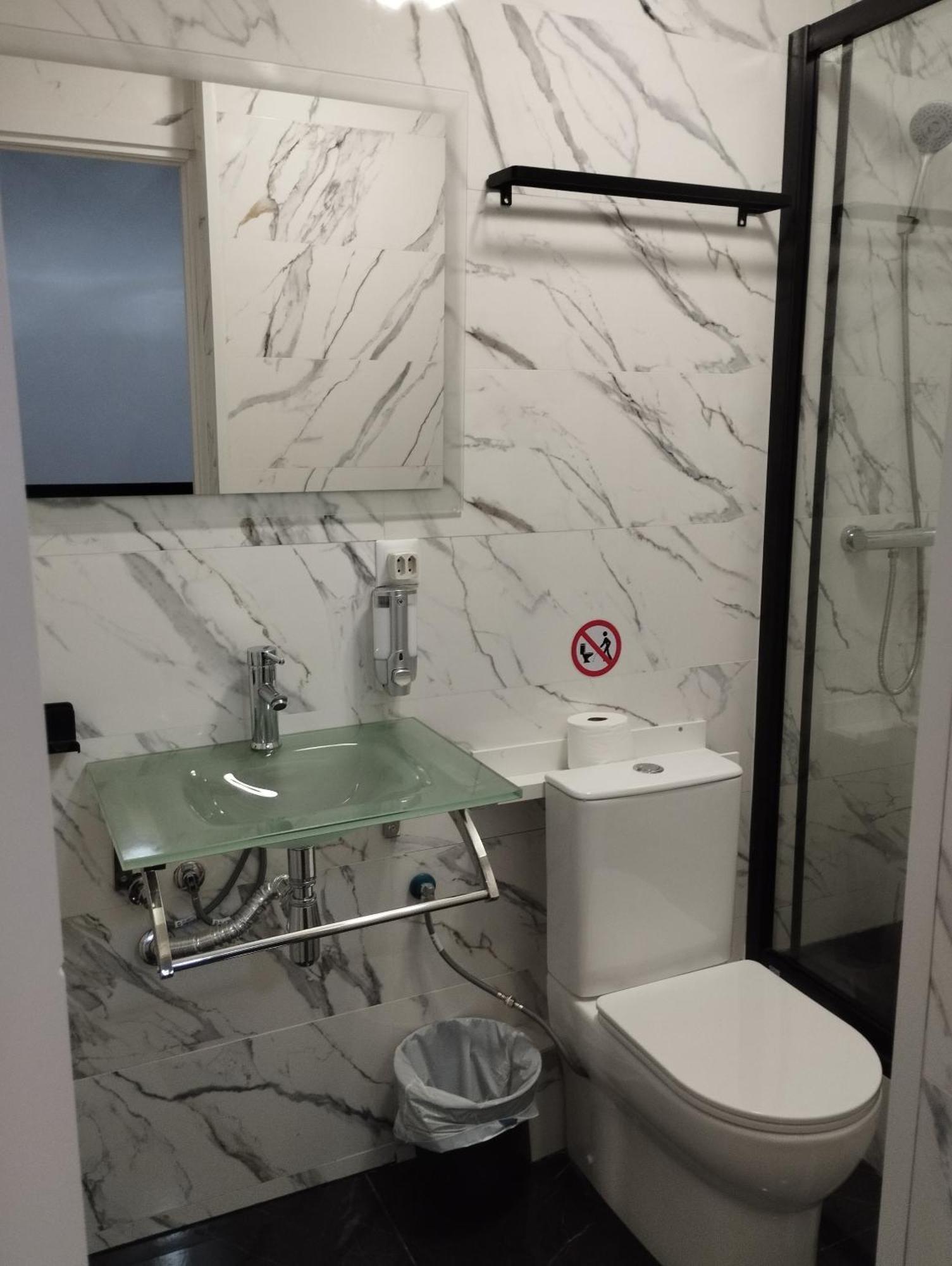 Vilapicina Rooms Barcelona Bagian luar foto